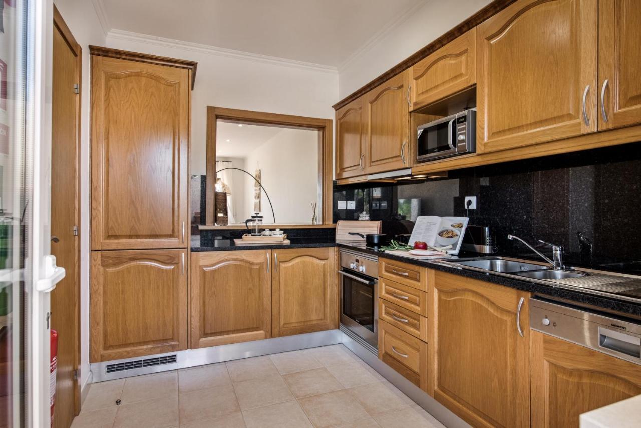 Beautiful Two Bedroom Apartment With Roof Terrace Carvoeiro  Exterior photo